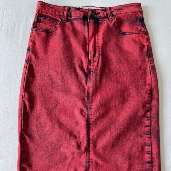 Zara Midi Skirt, Trafaluc, Red Acid Wash - Picture 1 of 4